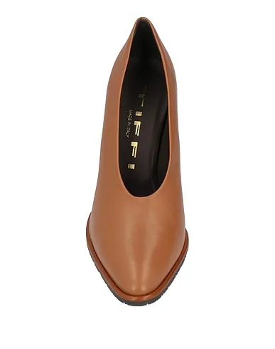 https://images.styletyx.com/images/camel-leather-pump-tiffi-873559019_4.webp