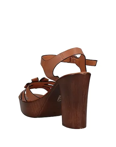 https://images.styletyx.com/images/camel-leather-sandals-phil-gatier-by-repo-13230003_3.webp