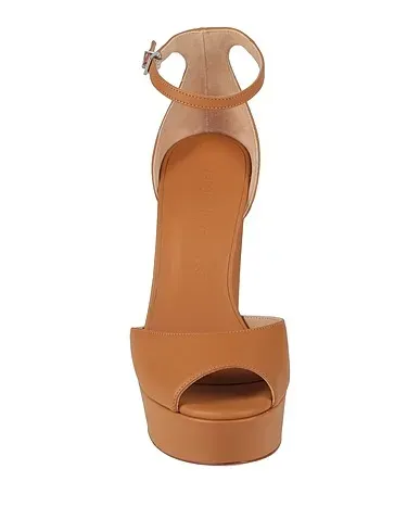 https://images.styletyx.com/images/camel-leather-sandals-sergio-levantesi-3206496_4.webp