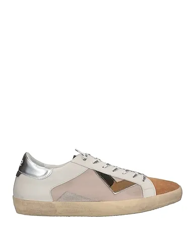 https://images.styletyx.com/images/camel-leather-sneakers-4b12-13226080_1.webp