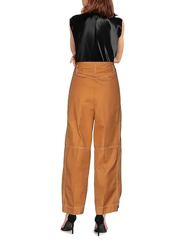 https://images.styletyx.com/images/camel-plain-weave-casual-pants-brag-wette-524392_3.webp
