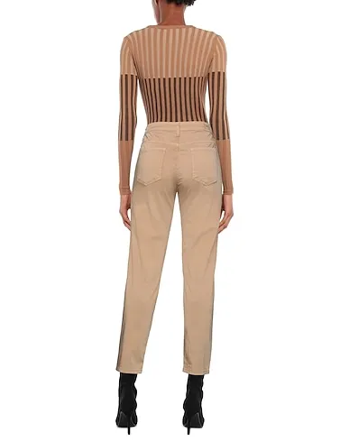 https://images.styletyx.com/images/camel-plain-weave-casual-pants-vanity-italy-1910396860_3.webp