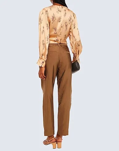https://images.styletyx.com/images/camel-plain-weave-casual-pants-vince-13269444_3.webp