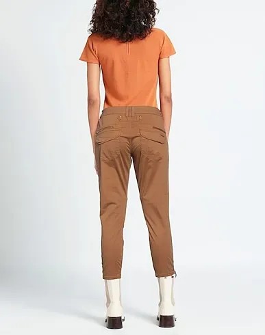 https://images.styletyx.com/images/camel-plain-weave-cropped-pants-culottes-mos-mosh-470775613_3.webp