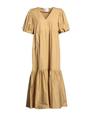 https://images.styletyx.com/images/camel-plain-weave-long-dress-les-coyotes-de-paris-12916892_1.webp