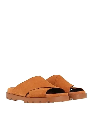 https://images.styletyx.com/images/camel-sandals-camper-13124909_4.webp