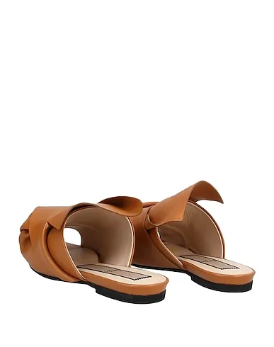 https://images.styletyx.com/images/camel-sandals-n21-179151558_3.webp
