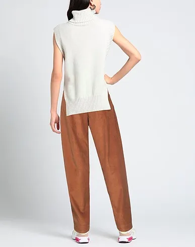 https://images.styletyx.com/images/camel-velvet-casual-pants-jejia-14886787_3.webp