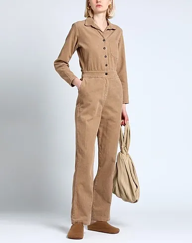 https://images.styletyx.com/images/camel-velvet-jumpsuit-one-piece-bellerose-13320052_2.webp