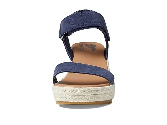 https://images.styletyx.com/images/camerontm-wedge-sandal-sorel-13038628_2.webp