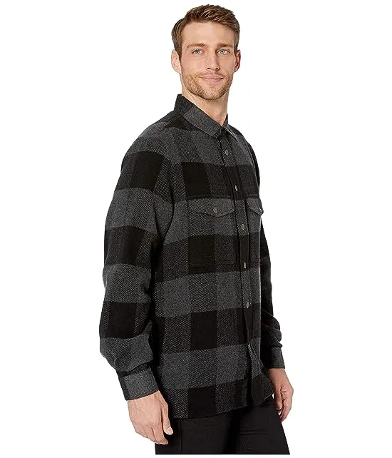 https://images.styletyx.com/images/canada-shirt-fjallraven-2451668_4.webp