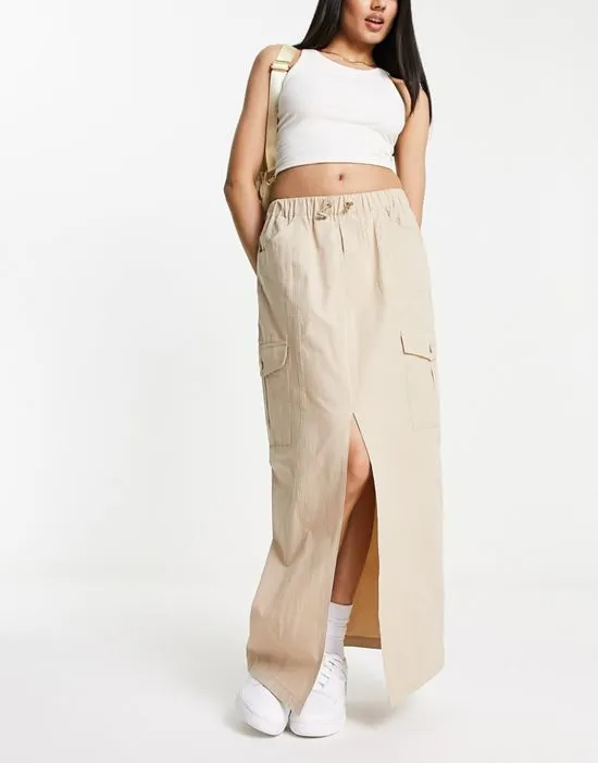 https://images.styletyx.com/images/cargo-pocket-maxi-skirt-in-tan-miss-selfridge-13337241_4.webp