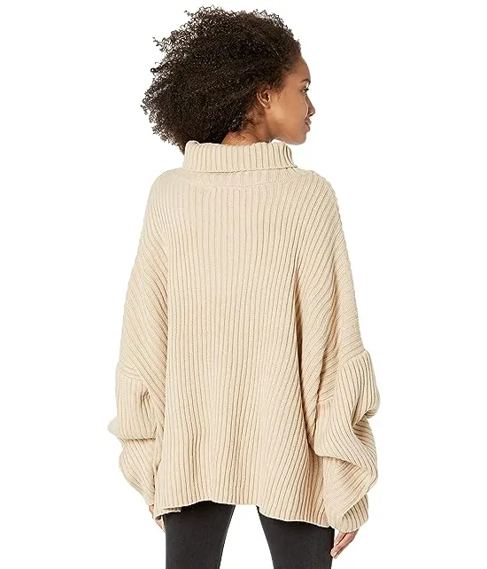 https://images.styletyx.com/images/casey-sweater-lblc-the-label-2019846_2.webp
