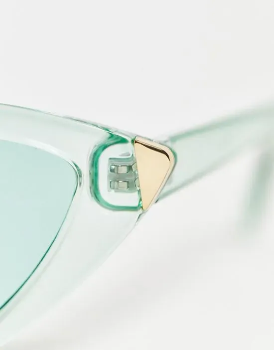 https://images.styletyx.com/images/cat-eye-acetate-sunglasses-in-green-with-tonal-lens-jeepers-peepers-13223304_4.webp
