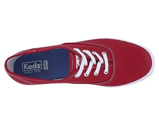 https://images.styletyx.com/images/champion-canvas-cvo-keds-2011512_2.webp