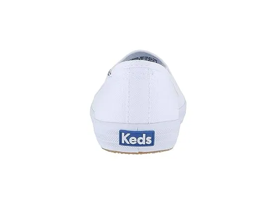 https://images.styletyx.com/images/champion-canvas-slip-on-keds-2014599_5.webp