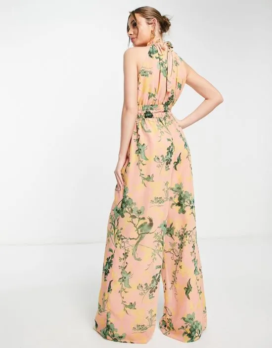 https://images.styletyx.com/images/chiffon-gathered-waist-halter-jumpsuit-in-floral-print-asos-design-2402642_2.webp