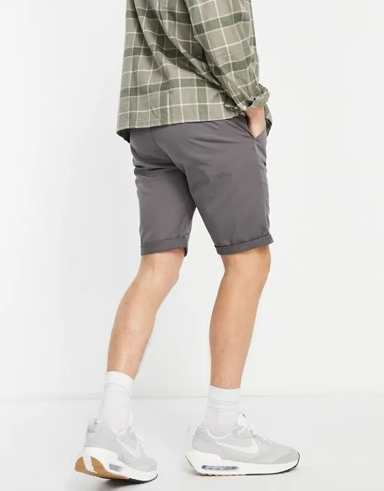 https://images.styletyx.com/images/chino-shorts-in-charcoal-le-breve-13508560_4.webp