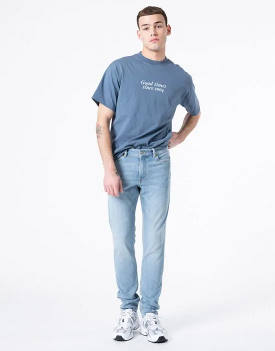 https://images.styletyx.com/images/clark-slim-jeans-in-mid-wash-dr-denim-3186622_1.webp