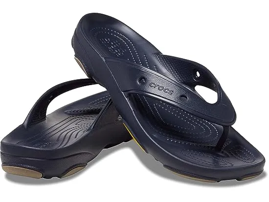 https://images.styletyx.com/images/classic-all-terrain-flip-flop-crocs-13129773_1.webp