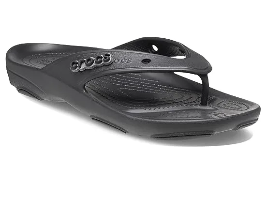 https://images.styletyx.com/images/classic-all-terrain-flip-flop-crocs-2924467_1.webp