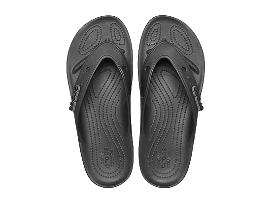 https://images.styletyx.com/images/classic-all-terrain-flip-flop-crocs-2924467_2.webp