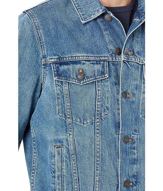 https://images.styletyx.com/images/classic-denim-jacket-madewell-13238503_3.webp