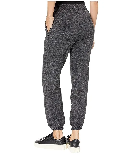 https://images.styletyx.com/images/classic-eco-fleece-jogger-pants-alternative-2434568_3.webp