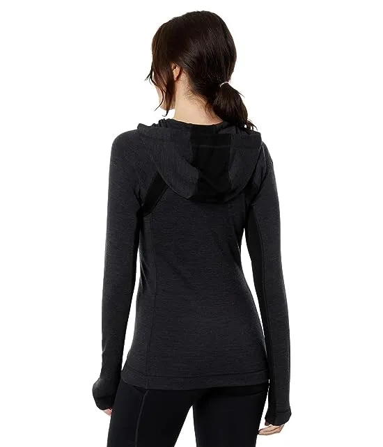 https://images.styletyx.com/images/classic-thermal-merino-base-layer-1-2-zip-hoodie-smartwool-1959660530_2.webp