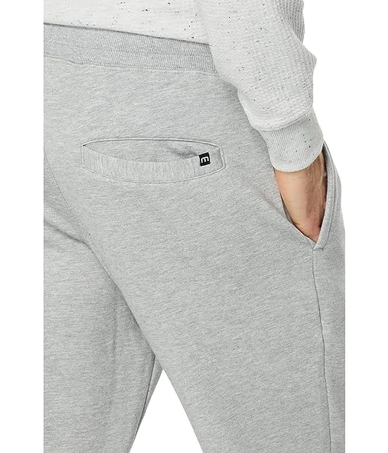 https://images.styletyx.com/images/cloud-pants-2-0-travismathew-13655933_3.webp