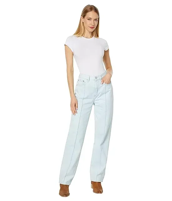 https://images.styletyx.com/images/clove-pin-tuck-in-retreat-ag-jeans-13325096_4.webp