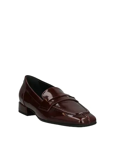 https://images.styletyx.com/images/cocoa-leather-loafers-bruglia-13135888_2.webp