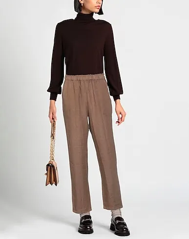 https://images.styletyx.com/images/cocoa-plain-weave-casual-pants-alpha-studio-13040240_2.webp