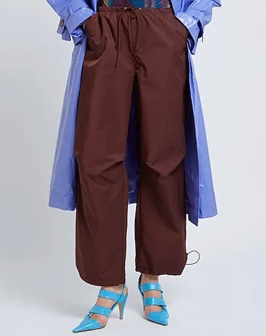 https://images.styletyx.com/images/cocoa-techno-fabric-casual-pants-topshop-13223218_2.webp
