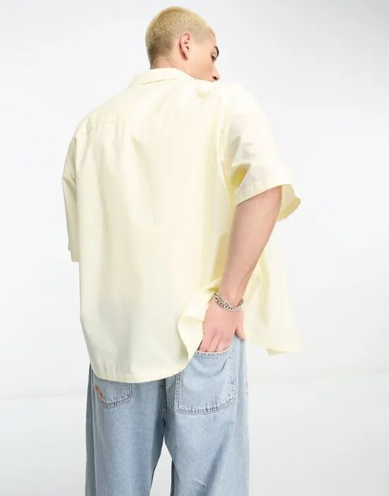 https://images.styletyx.com/images/collusion-revere-poplin-summer-shirt-in-lemon-yellow-collusion-871010908_2.webp