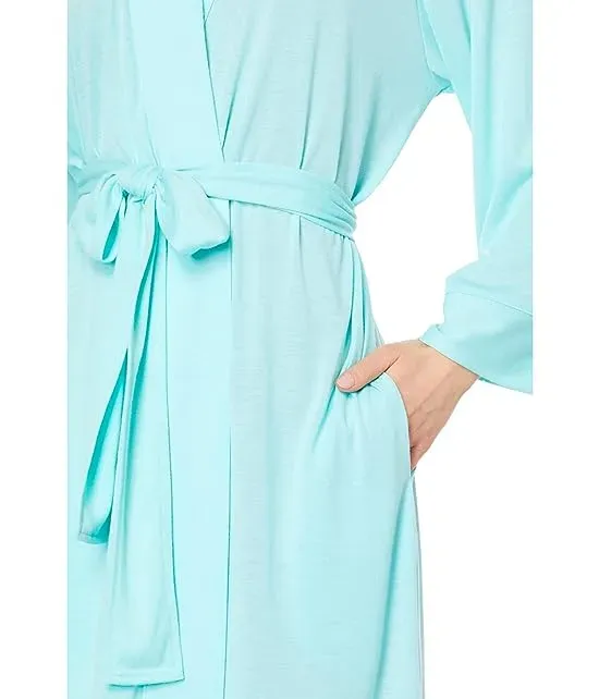 https://images.styletyx.com/images/congo-robe-n-by-natori-873494096_3.webp