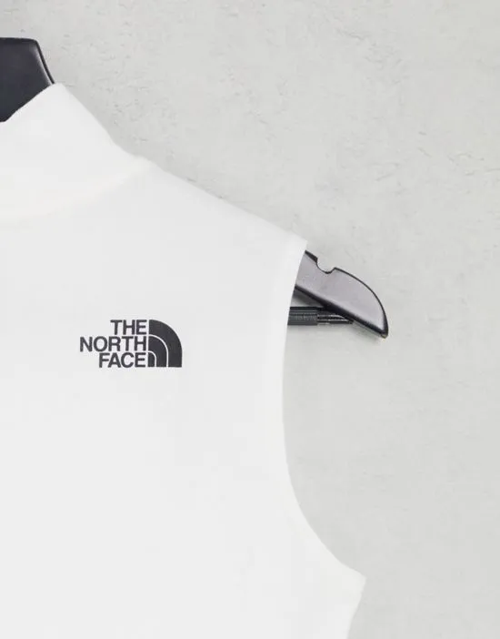 https://images.styletyx.com/images/coordinates-print-mock-neck-tank-top-in-white-the-north-face-1888346_3.webp