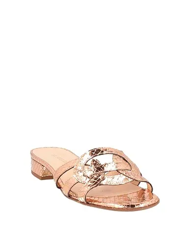 https://images.styletyx.com/images/copper-leather-sandals-la-sellerie-1224266731_2.webp