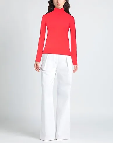 https://images.styletyx.com/images/coral-knitted-turtleneck-bottega-veneta-907904654_2.webp
