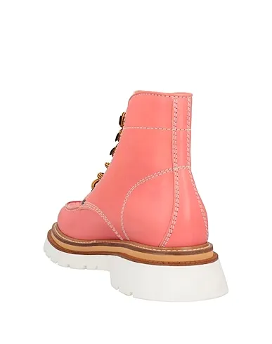 https://images.styletyx.com/images/coral-leather-boots-dsquared2-13363219_3.webp