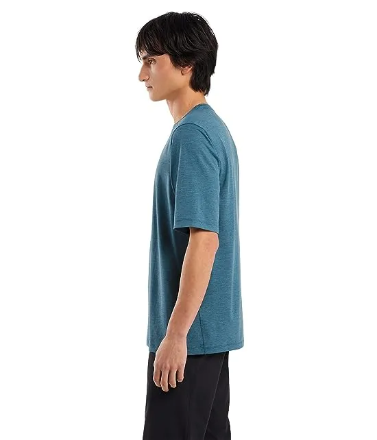 https://images.styletyx.com/images/cormac-downword-short-sleeve-arcteryx-13320727_2.webp