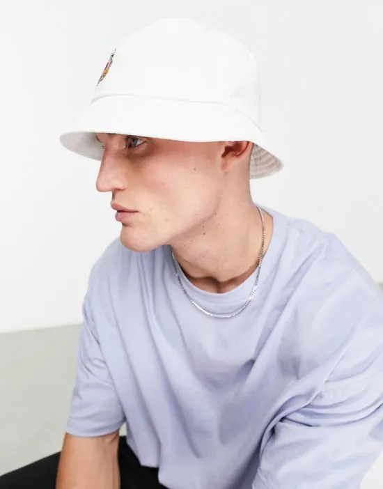 https://images.styletyx.com/images/cotton-bucket-hat-with-smile-embroidery-in-ecru-asos-design-1919033_3.webp
