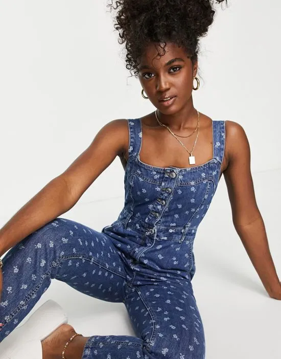 https://images.styletyx.com/images/cotton-denim-jumpsuit-in-blue-mblue-nobody-s-child-2934615_4.webp