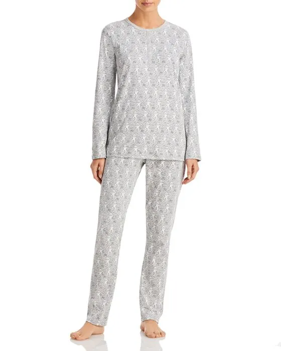 https://images.styletyx.com/images/cotton-monkey-print-pajama-set-roller-rabbit-1730320_1.webp