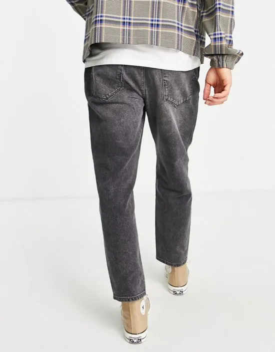 https://images.styletyx.com/images/cotton-relaxed-crop-jeans-in-dark-gray-wash-gray-selected-homme-3333739_3.webp