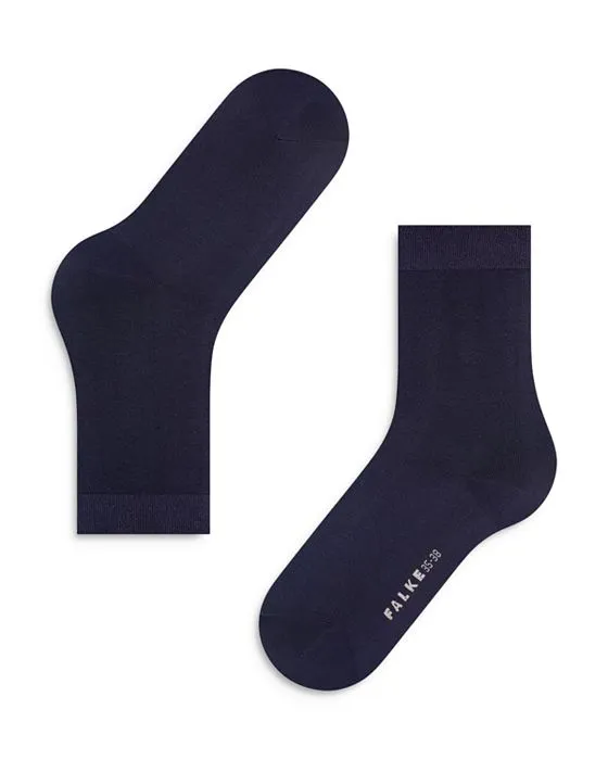 https://images.styletyx.com/images/cotton-touch-crew-socks-falke-1814107_2.webp