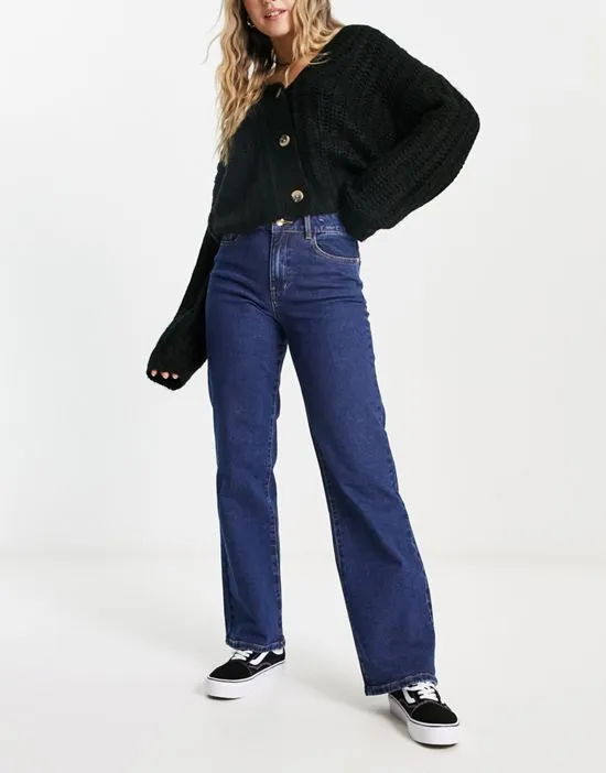 https://images.styletyx.com/images/cotton-wide-leg-denim-jeans-in-dark-blue-object-3079403_2.webp