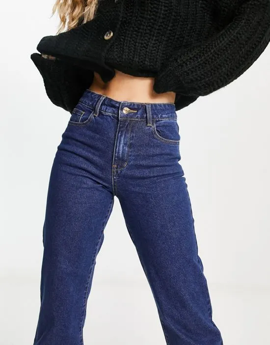 https://images.styletyx.com/images/cotton-wide-leg-denim-jeans-in-dark-blue-object-3079403_5.webp
