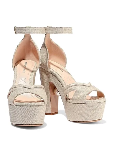 https://images.styletyx.com/images/cream-canvas-sandals-nicholas-kirkwood-13377027_2.webp