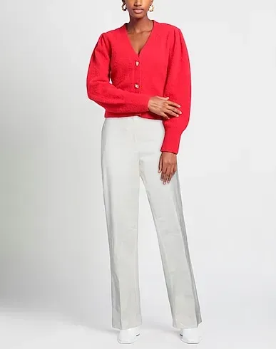 https://images.styletyx.com/images/cream-gabardine-casual-pants-cacharel-13101101_2.webp